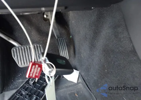 2018 Land Rover Discovery Hse Luxury from USA, damaged, VIN SALRT2RV8JA061920